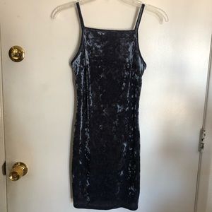 Forever 21 velvet body-con dress